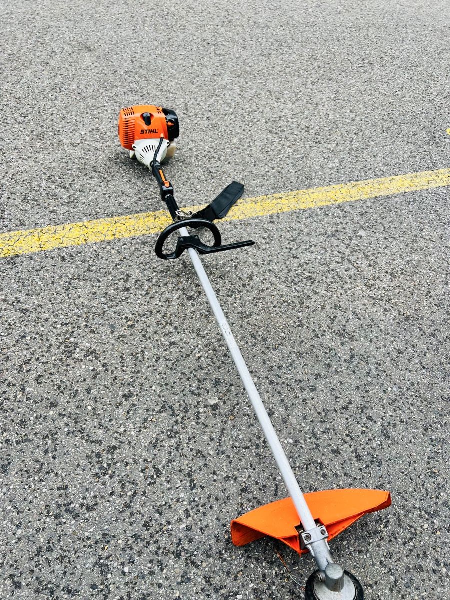 Stihl Tutti gli attrezzi: Rasentrimmer Stihl KM 130 R – Usato da Urdorf venduto da mas_5wfz 7