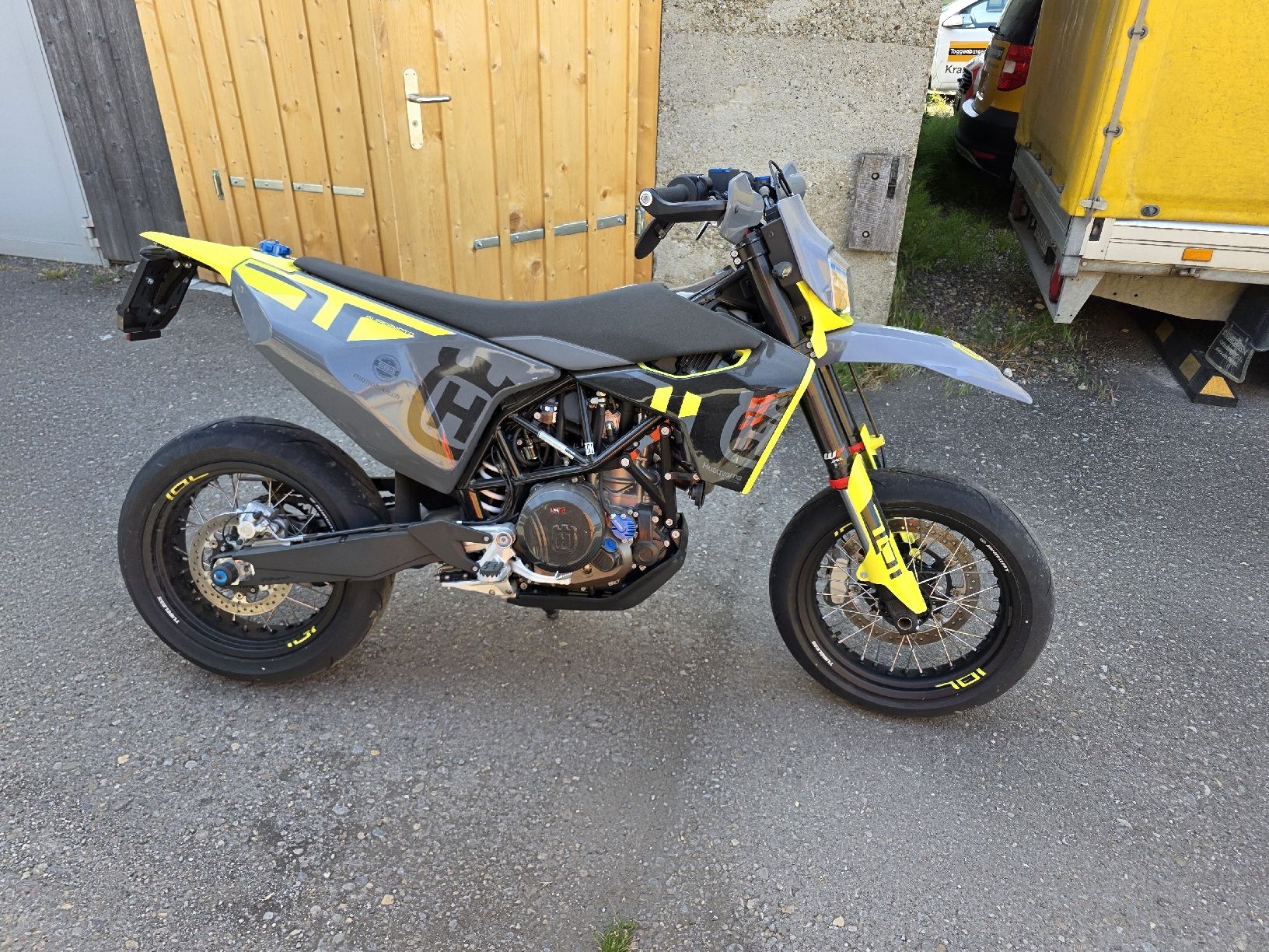 Husqvarna Strada: husqvarna supermoto 701 – Usato da Bonau venduto da jon_2fz2