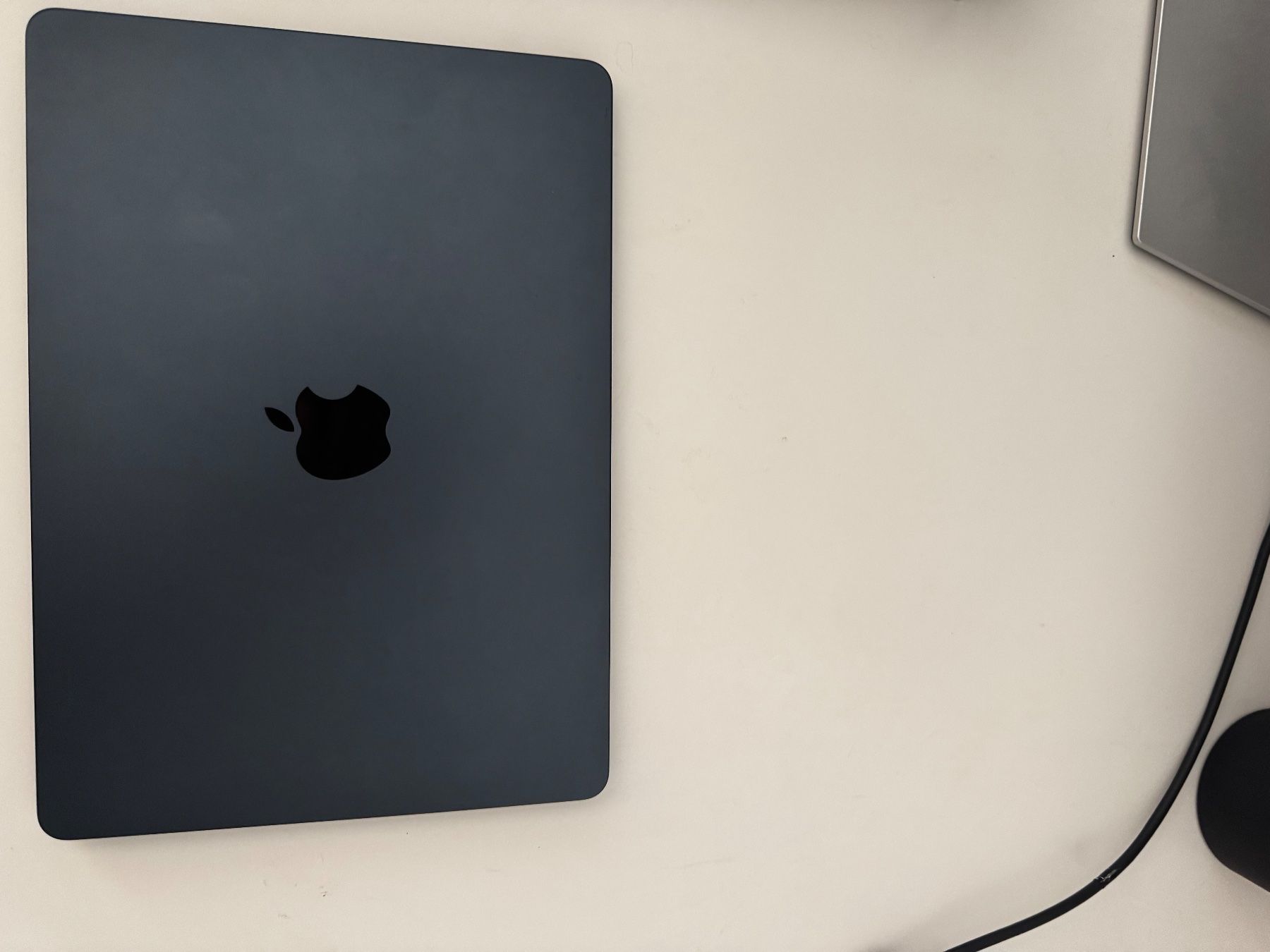 Apple Portables: APPLE MacBook Air M3 – D'occasion à Muttenz par Mirc99 1