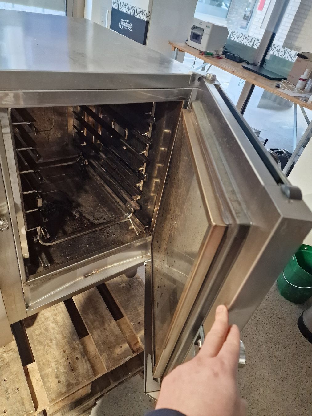 Rational Küchengeräte: Rational Gastro Steamer – Defekt aus Dübendorf von migicl 1