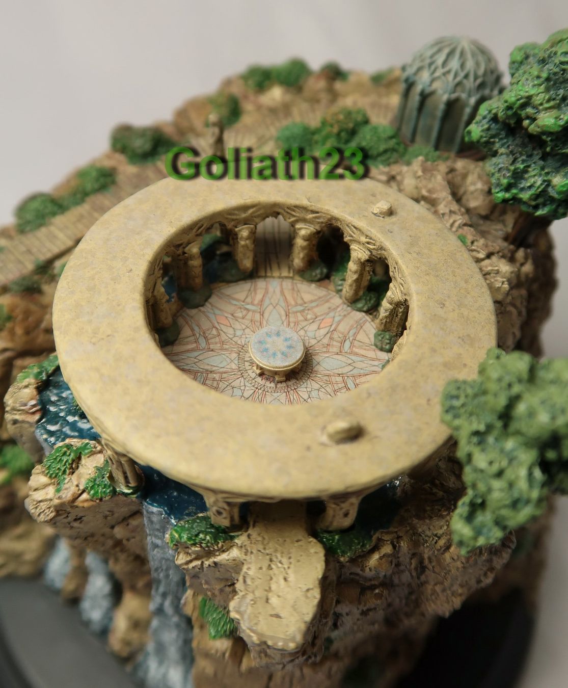 Figuren: Weta Workshop White Council Chamber Environment The Hobbit – Gebraucht aus Flawil von Goliath23 4