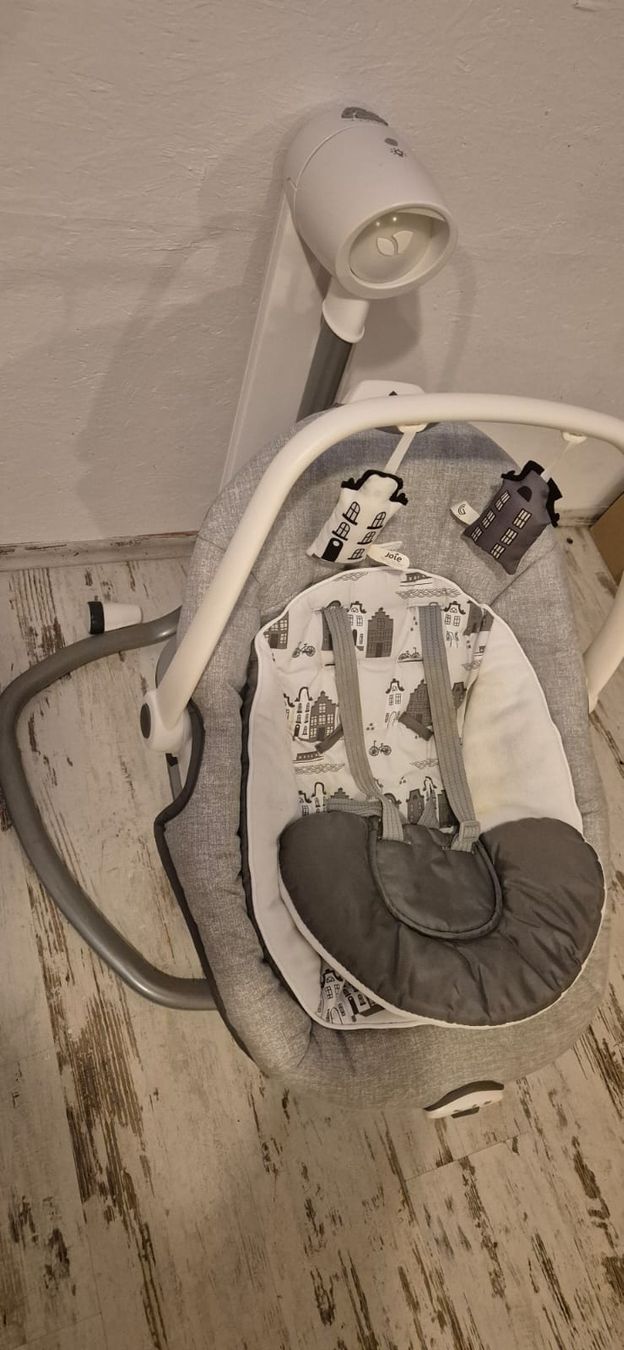 Joie Autre balançoires de jardin: Joie Babyschaukel Grau gebraucht – D'occasion à Zuben par nen_jdw8 2