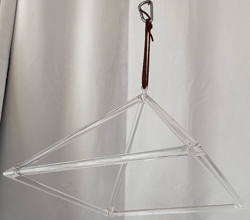 Strumenti musicali: Kristall Pyramide – Usato da Märstetten venduto da inf_m5t7