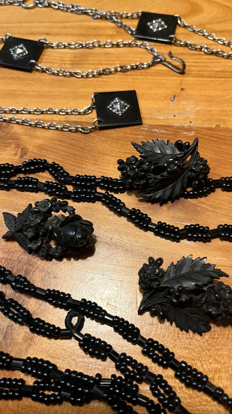 Altri gioielli: Trachtenschmuck – Usato da Bern venduto da daskannweg 4