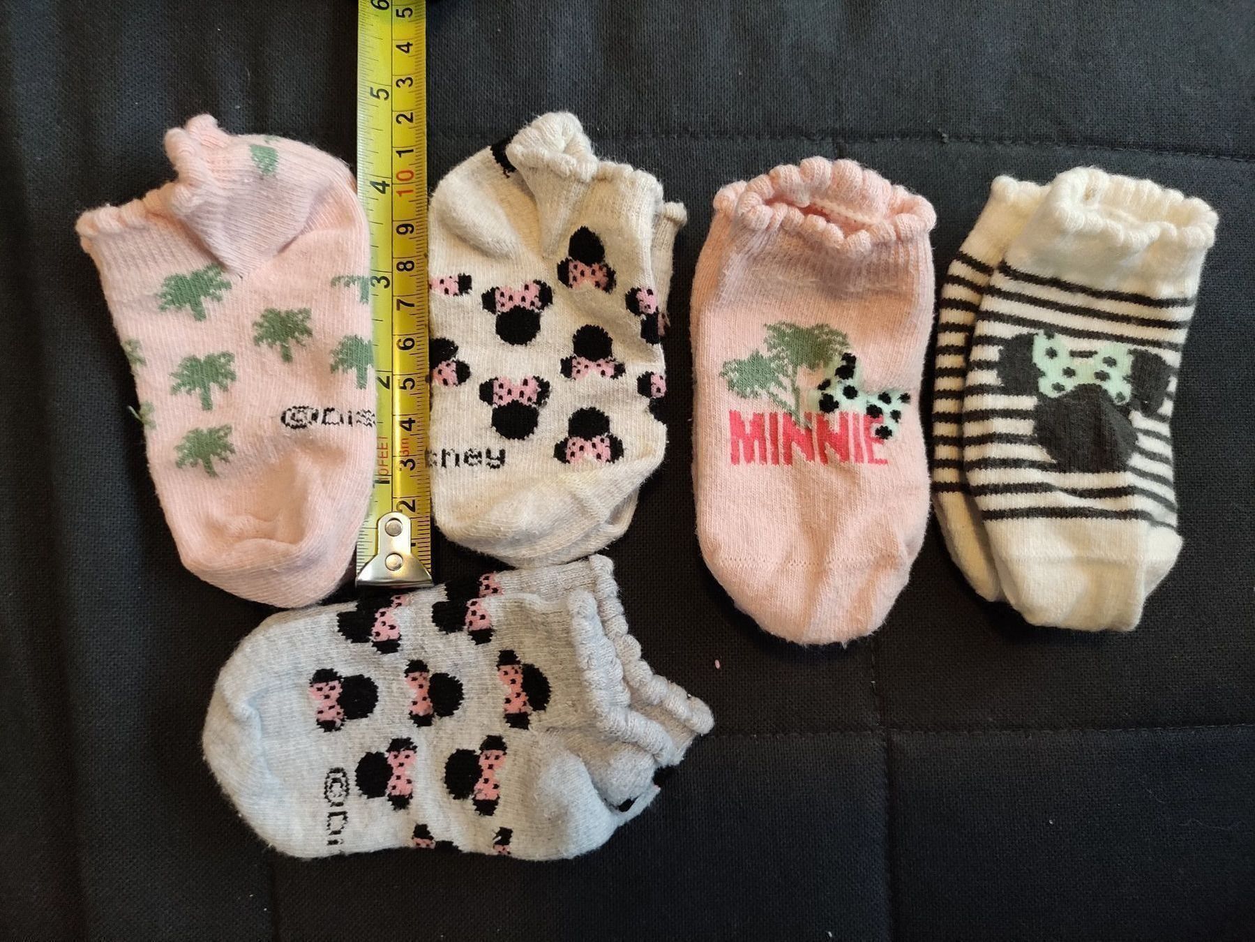 Disney Socken für Kinder: 5x kurze Disney Socken – Gebraucht aus Zollikerberg von nmonika