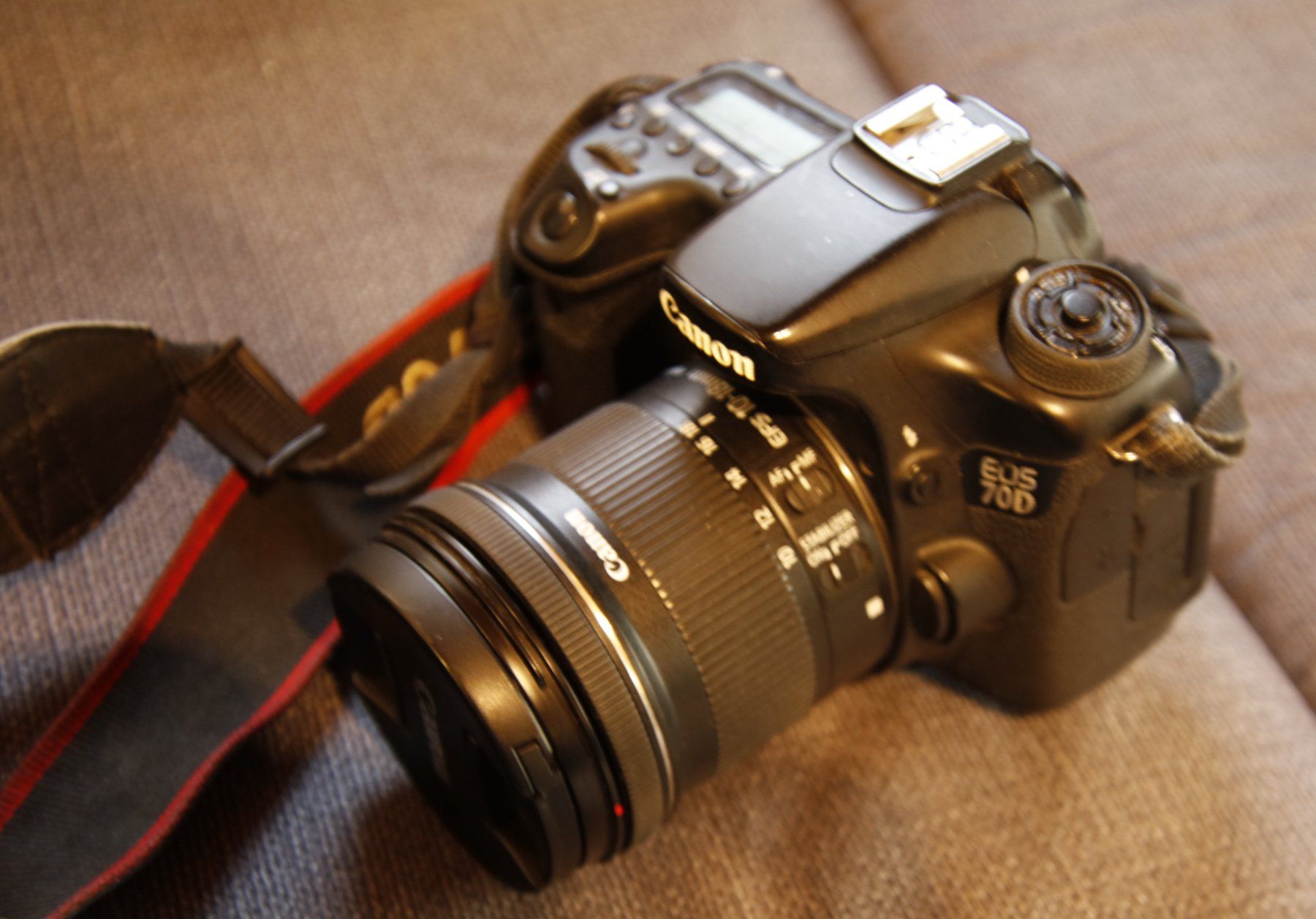 Canon Fotocamera: Canon 70D + Canon 10-18mm EFS Objektiv – Usato da Diegten venduto da dolphin04 1