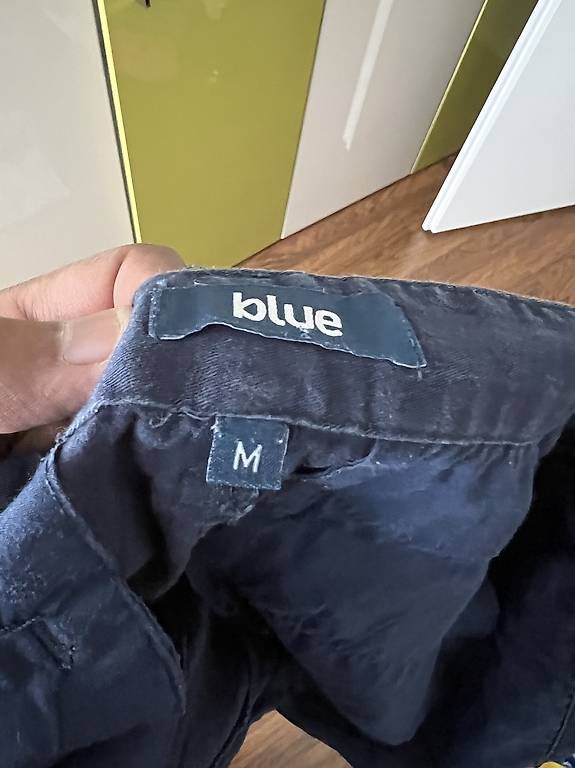 Pantaloni: 3er Set Kurze Hose, Grösse M – Usato da Fällanden venduto da fai_n5tr
