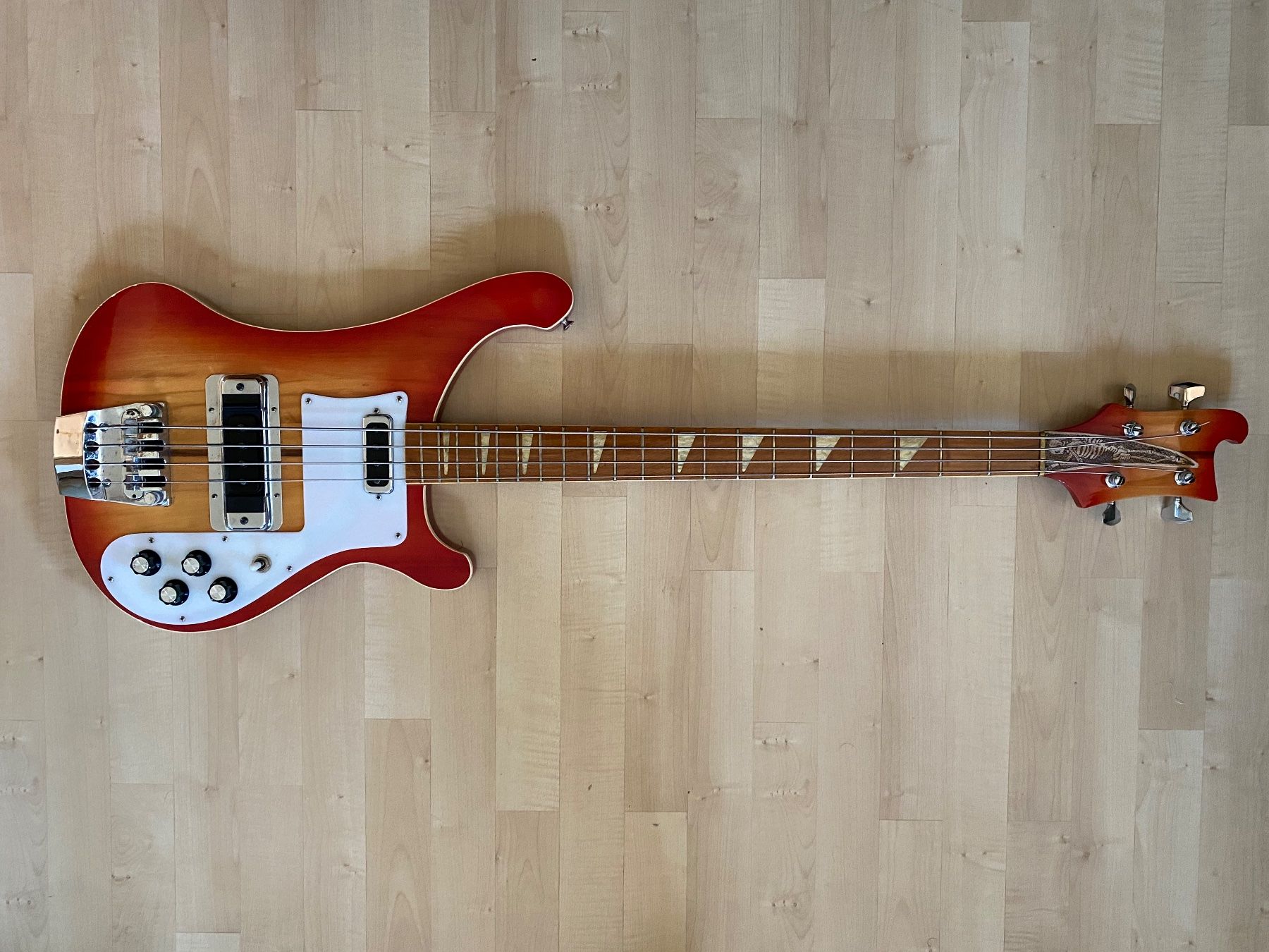 Musikinstrumente: Seltener, Cimar Rickenbacker Bass 70er – Gebraucht aus Glattfelden von Ak_5bL