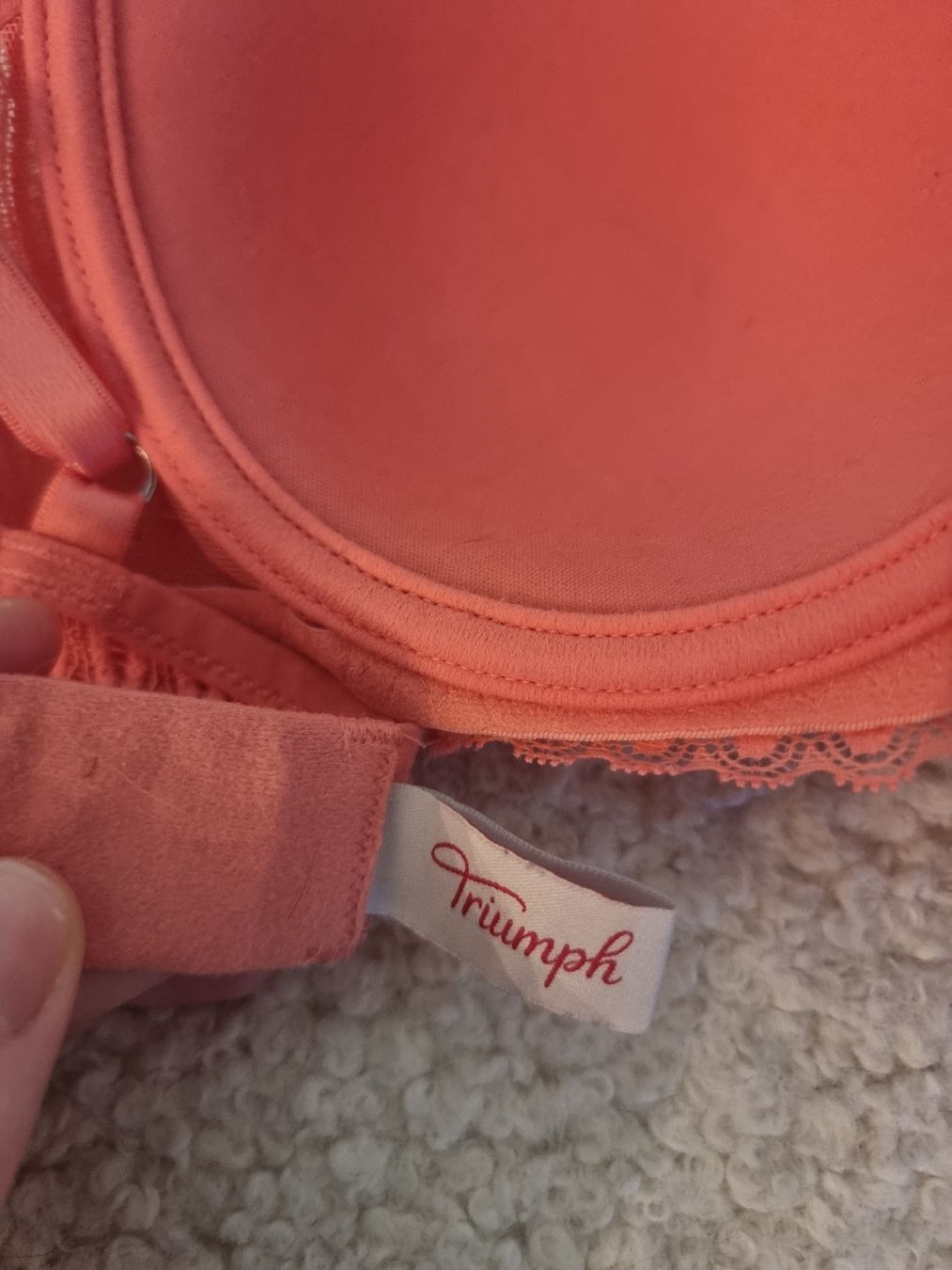 Triumph Sonstige Unterwäsche: BH Koralle Grösse 75B Triumph – Gebraucht aus Zweidlen von VG159 4