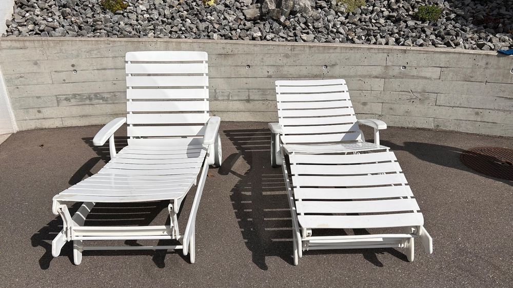 2 Designer Liegestühle / Rollliege Tiffany weiss von Kettler Kaufen