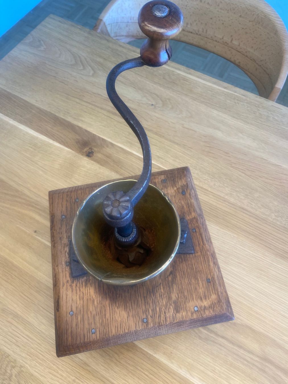 Appareils de cuisine: Alte Kaffeemühle – D'occasion à Möhlin par Glunggi 2