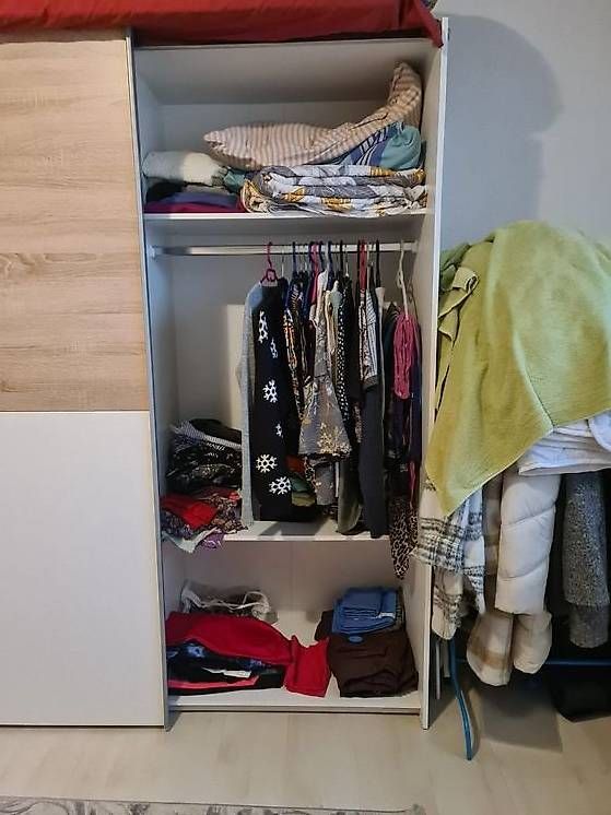 Schränke: Schwebetürenschrank – Gebraucht aus zufikon von radar07 1