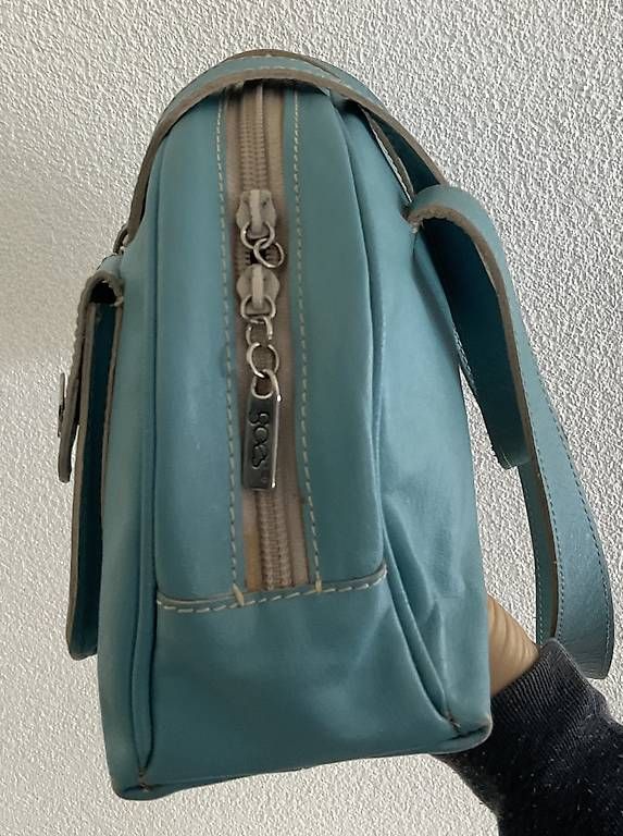 Taschen für Damen: Vintage Mini-Handtasche aus Leder – Gebraucht aus Wetzikon ZH von masabelina63 1