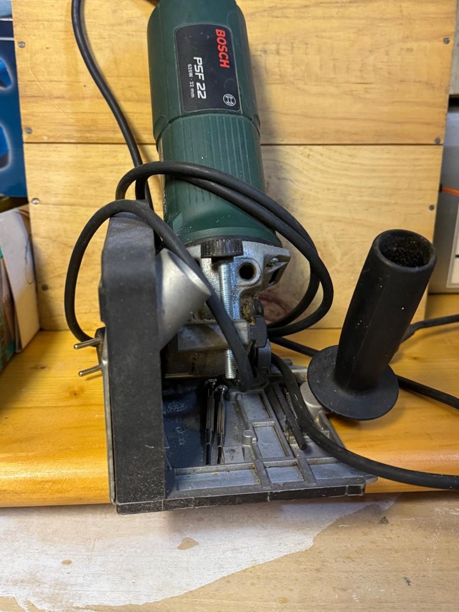 Toutes les machines: Bosch PSF 22 Schattenfugenfräse – D'occasion à Maisprach par 4464