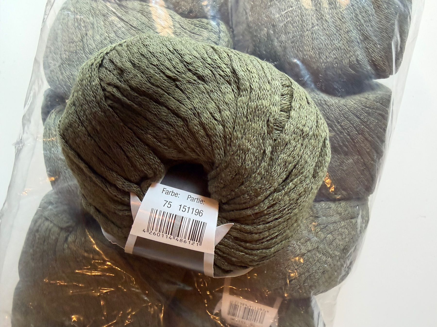 Pro Lana Lana: 10Knäuel Celina Pro Lana – Nuovo e nell'imballaggio originale da Büsserach venduto da bor_s88m 1