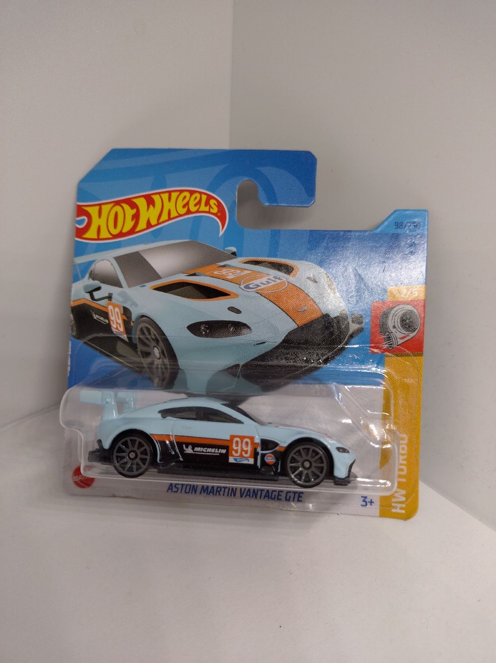 Hot Wheels Modellini d'auto: Aston Martin Vantage GTE "Gulf" – Nuovo e nell'imballaggio originale da La Chaux-de-Fonds venduto da Pierrot8404