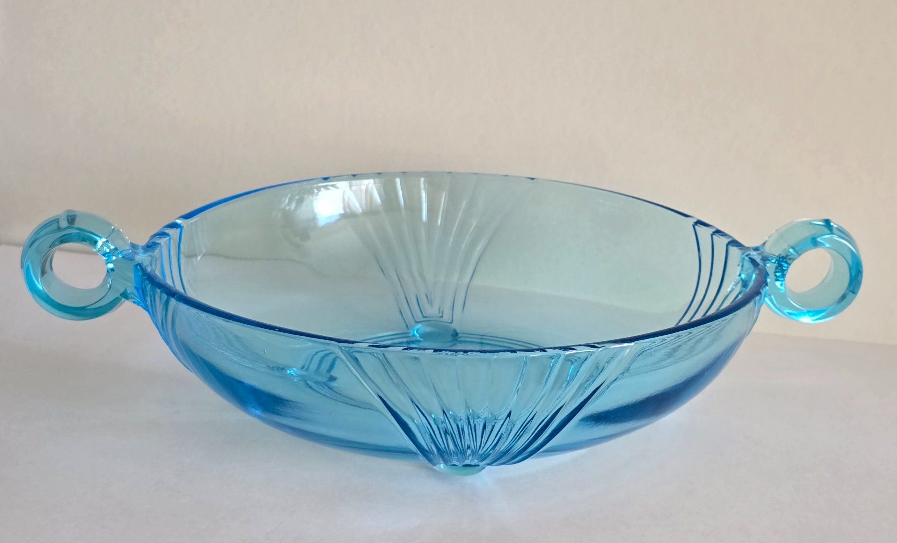 Ciotole: Schale Art Deco, schönes Blau – Usato da Rheinau venduto da MakalekaAloha 4
