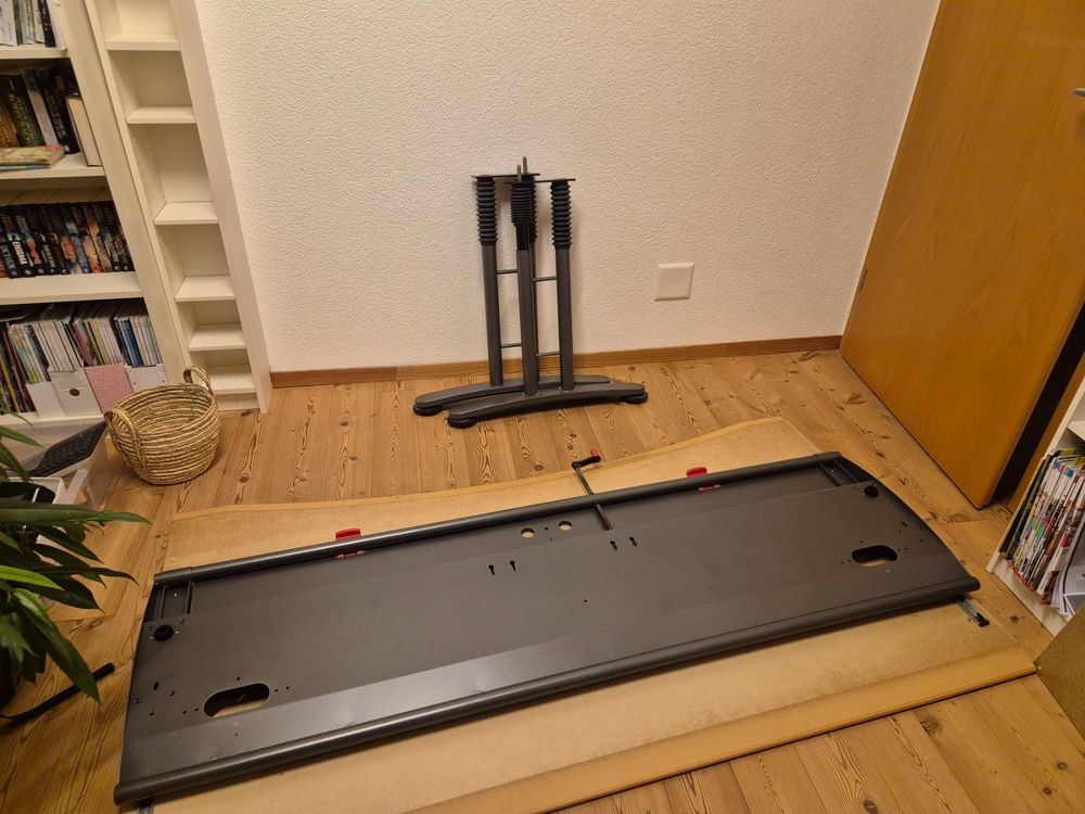 Scrivanie: Professioneller Bürotisch – Usato da Eschlikon TG venduto da roebe09 7