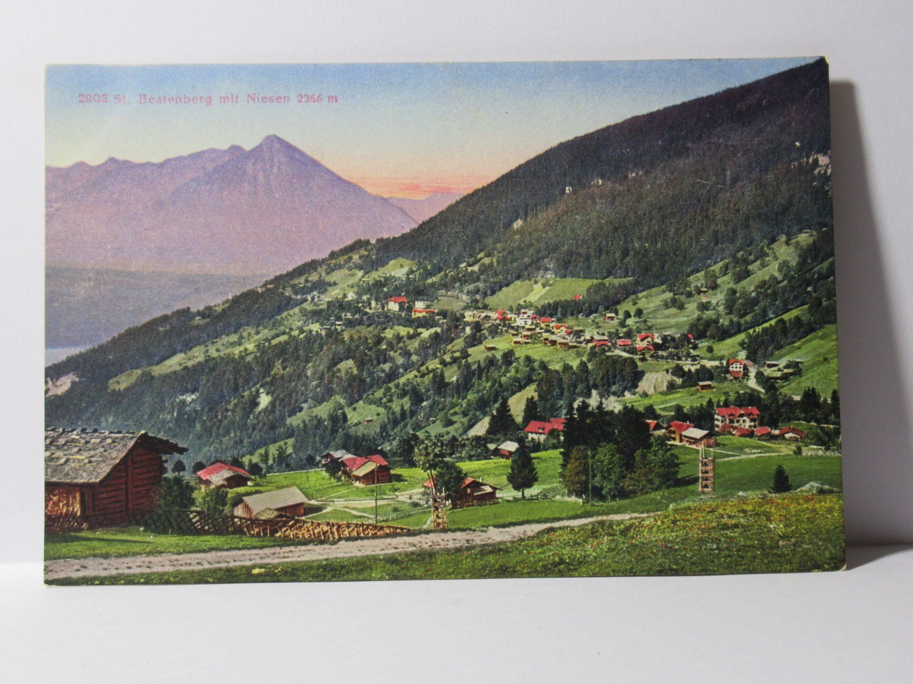 Cartoline postali: Beatenberg mit Niesen – Nuovo (secondo la descrizione) da Grenchen venduto da Bluemchen1900