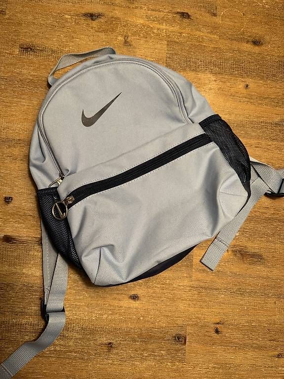 Nike Borse & Zaini: Kinder Rucksack Nike – Usato da Zürich venduto da anjamug