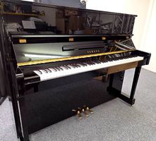 Klavier YAMAHA  P121 mit Garantie gestimmt Piano Top Zustand
