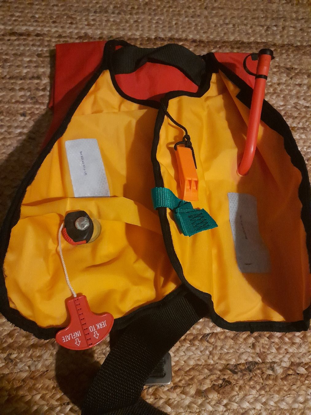 Schwimmwesten: Life jacket – Gebraucht aus Biel/Bienne von mimibi 1
