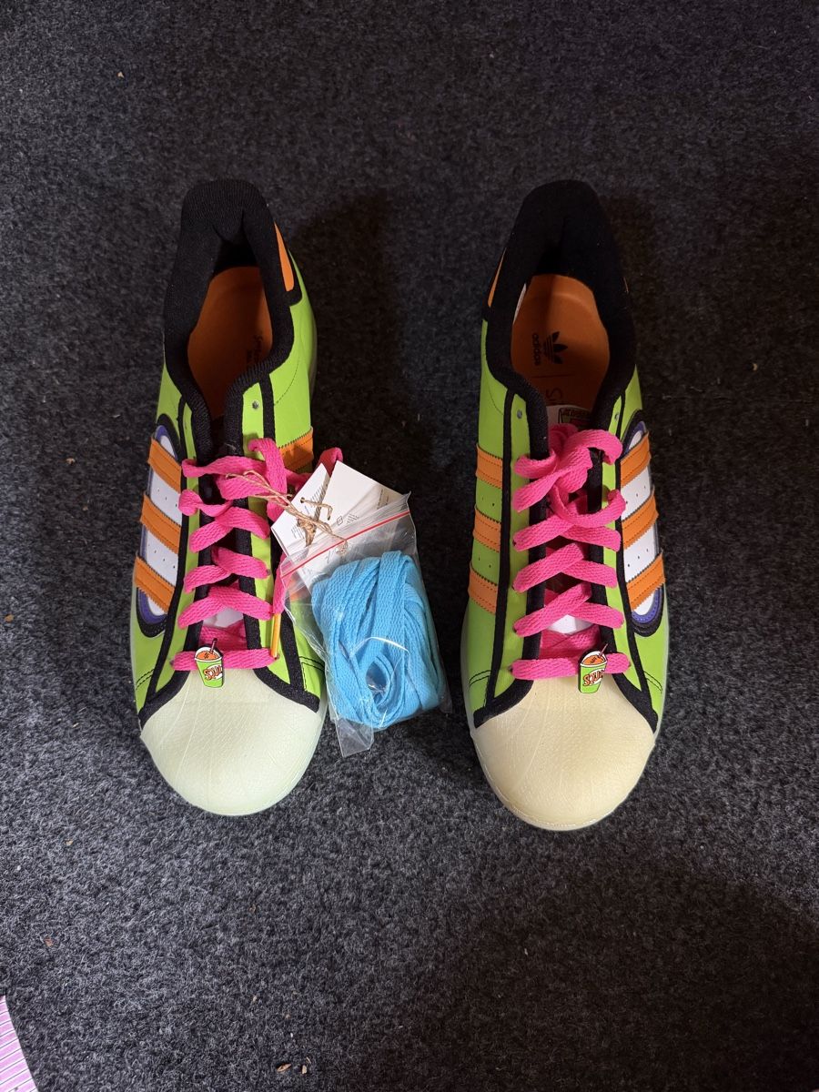 Adidas Scarpe da uomo: THE SIMPSONS X ADIDAS SUPERSTAR "SQUISHEE" – Nuovo (secondo la descrizione) da Vilters venduto da sele08_ale08 1