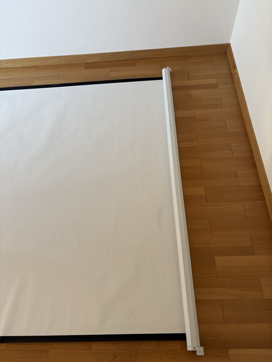 Home Cinema: Beamer Leinwand – Usato da Sisseln AG venduto da Chalcedon27 3