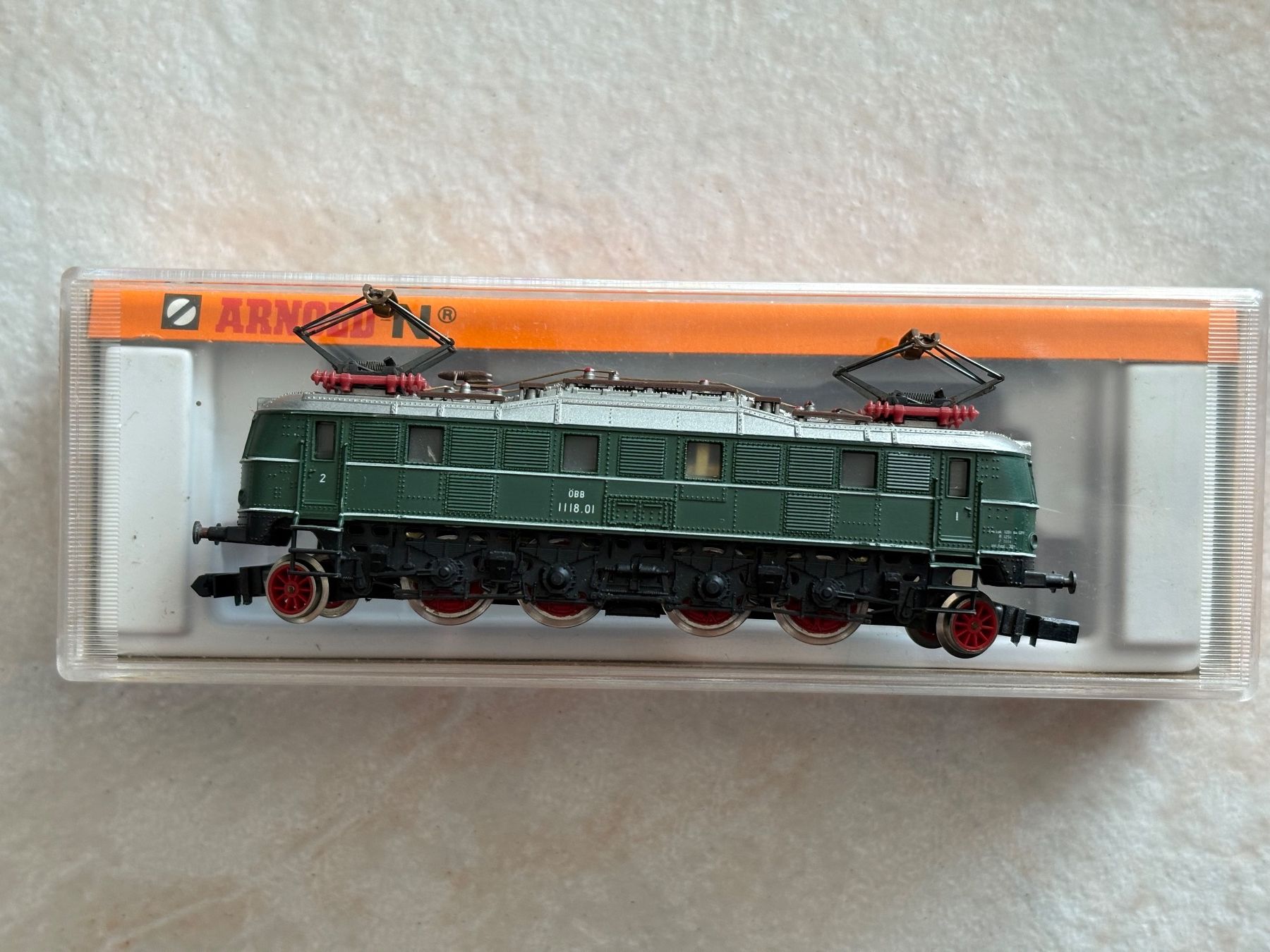 Arnold Modellini di ferrovie: Arnold 2454 Elok 118 öBB – Nuovo (secondo la descrizione) da Hauterive NE venduto da eriamch