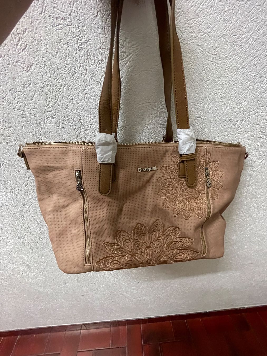 Desigual Sonstige Kleidung & Accessoires: Sac Desigual – Neu (gemäss Beschreibung) aus Buttes von ste_29gf