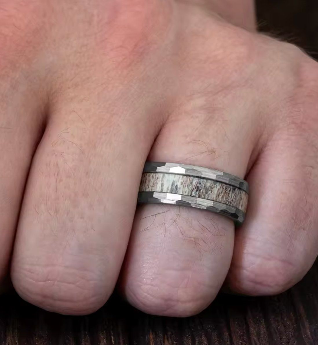 Ringe: Ring mit Hirsch-Geweih-Intarsie – Neu und originalverpackt aus Eschenbach SG von ...- 1