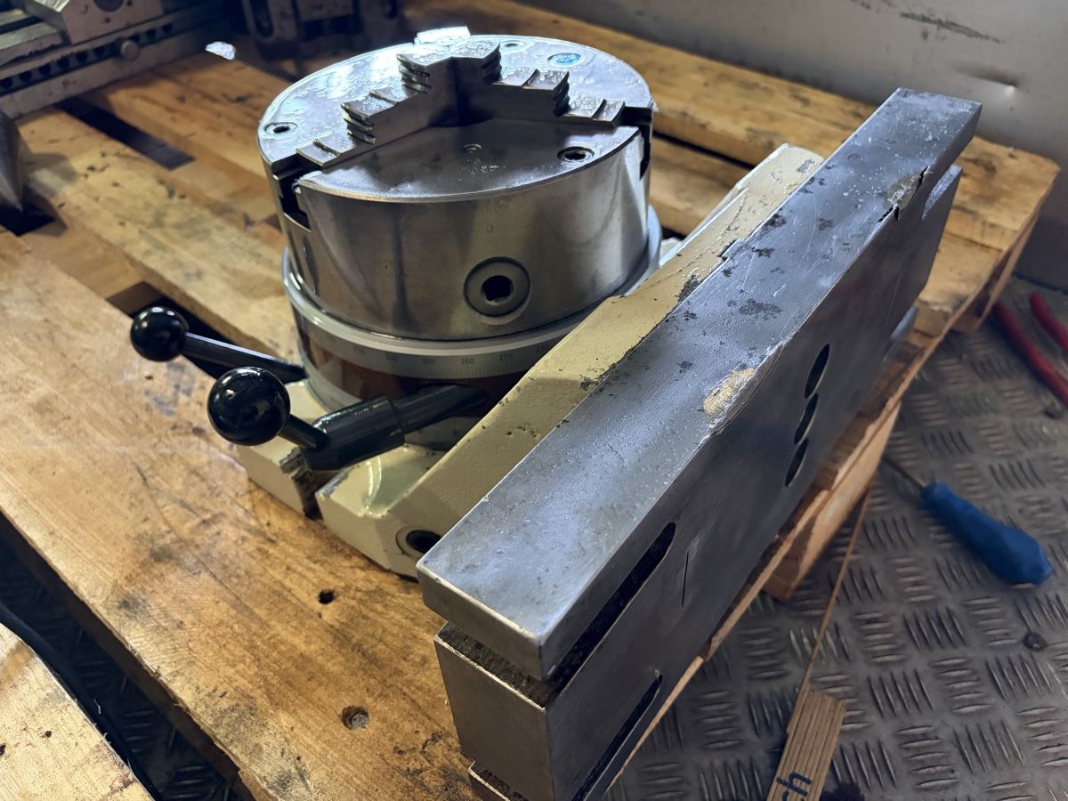 Altro per industria metallurgica: Teilapparat, Rundtisch, Fräse – Usato da Ebnat-Kappel venduto da Mech57 4