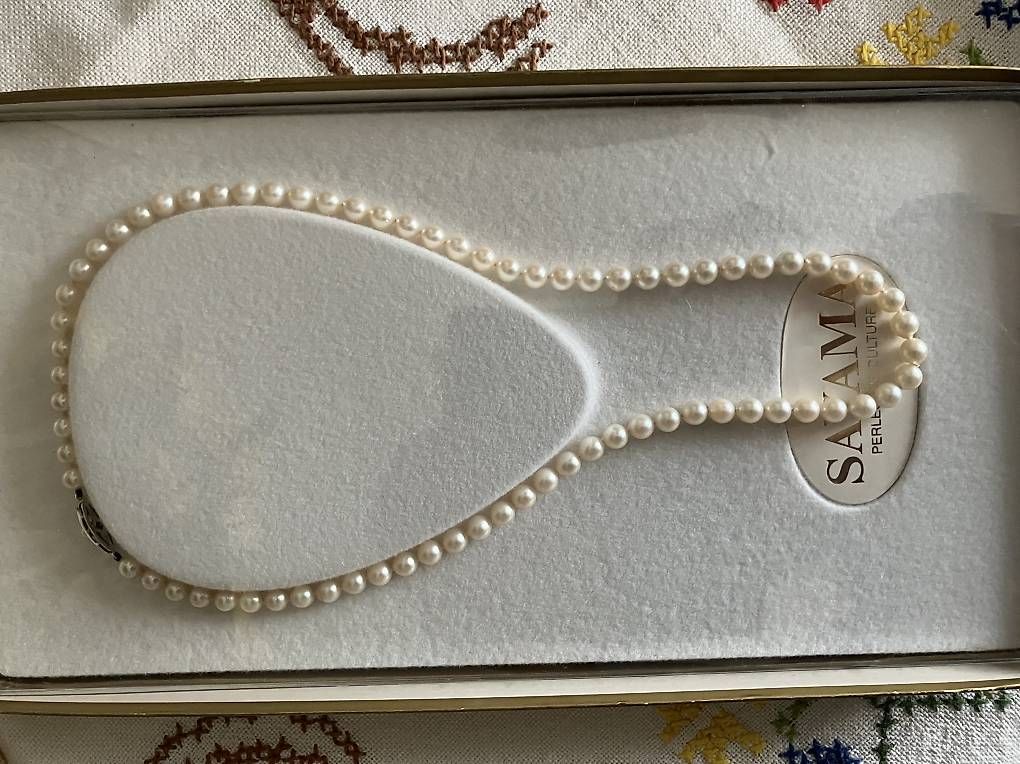 Catenine: Collier en perles de culture – Usato da Genève venduto da Ange71