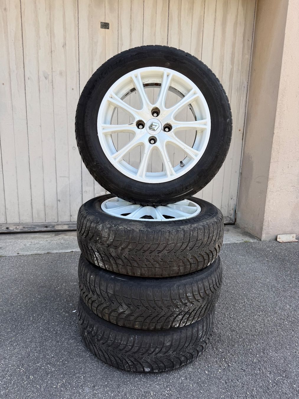 Renault Cerchioni: Renault Clio III Alufelgen weiss – Usato da Zollikofen venduto da rus61 4