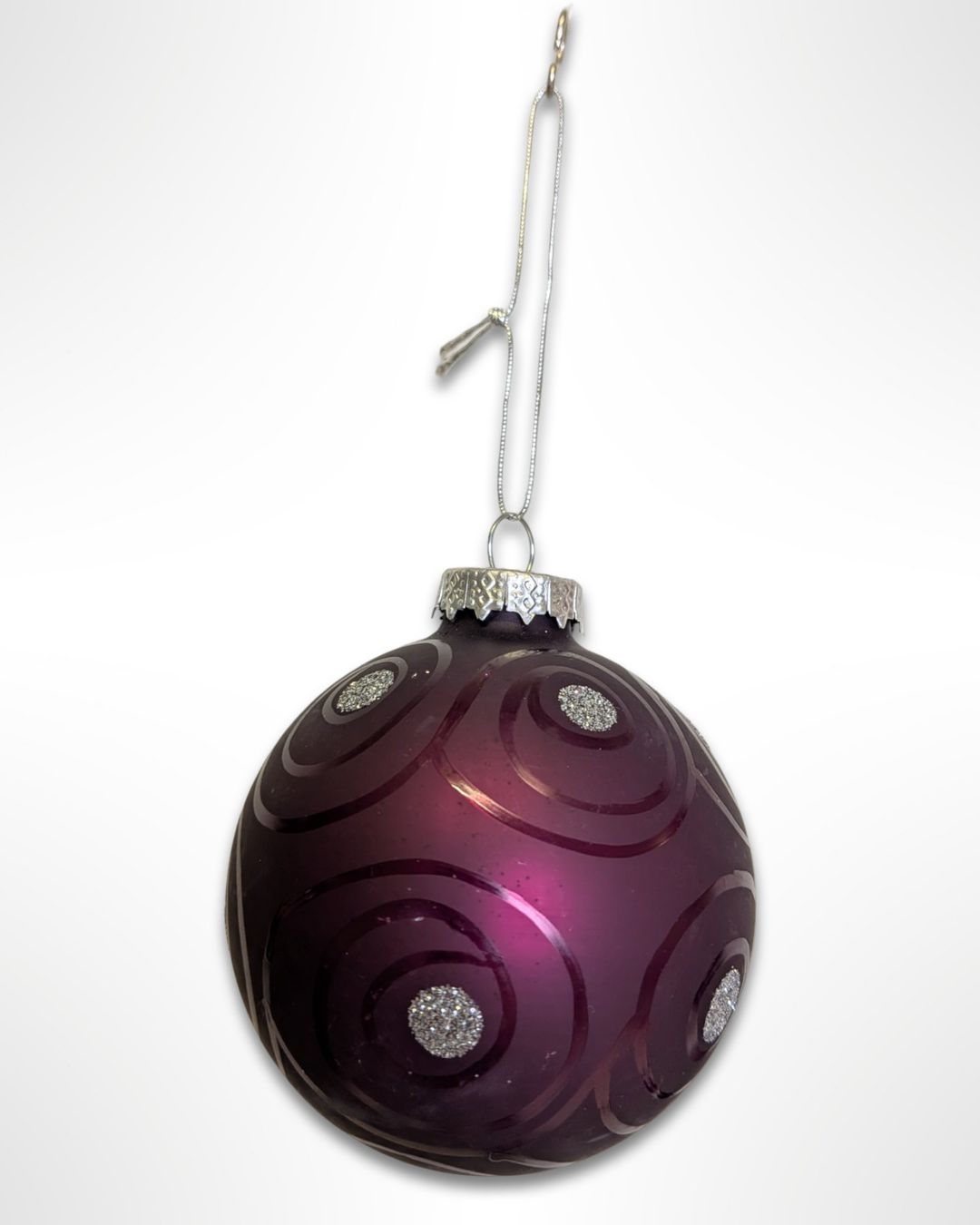 Alle Dekorationen: Weihnachtskugeln purpur/grau/silber 142 Stück – Gebraucht aus Suhr von Restwert_Suhr 4