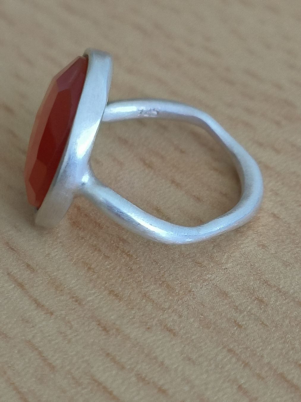 Anelli: Vintage Silberring mit Karneol Stein, Grösse 11 – Usato da Aesch BL venduto da Machsbesser