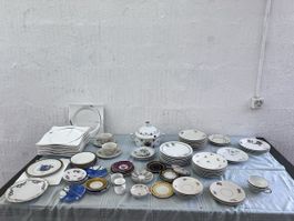 Verschiedene Porzellangeschirr (76)