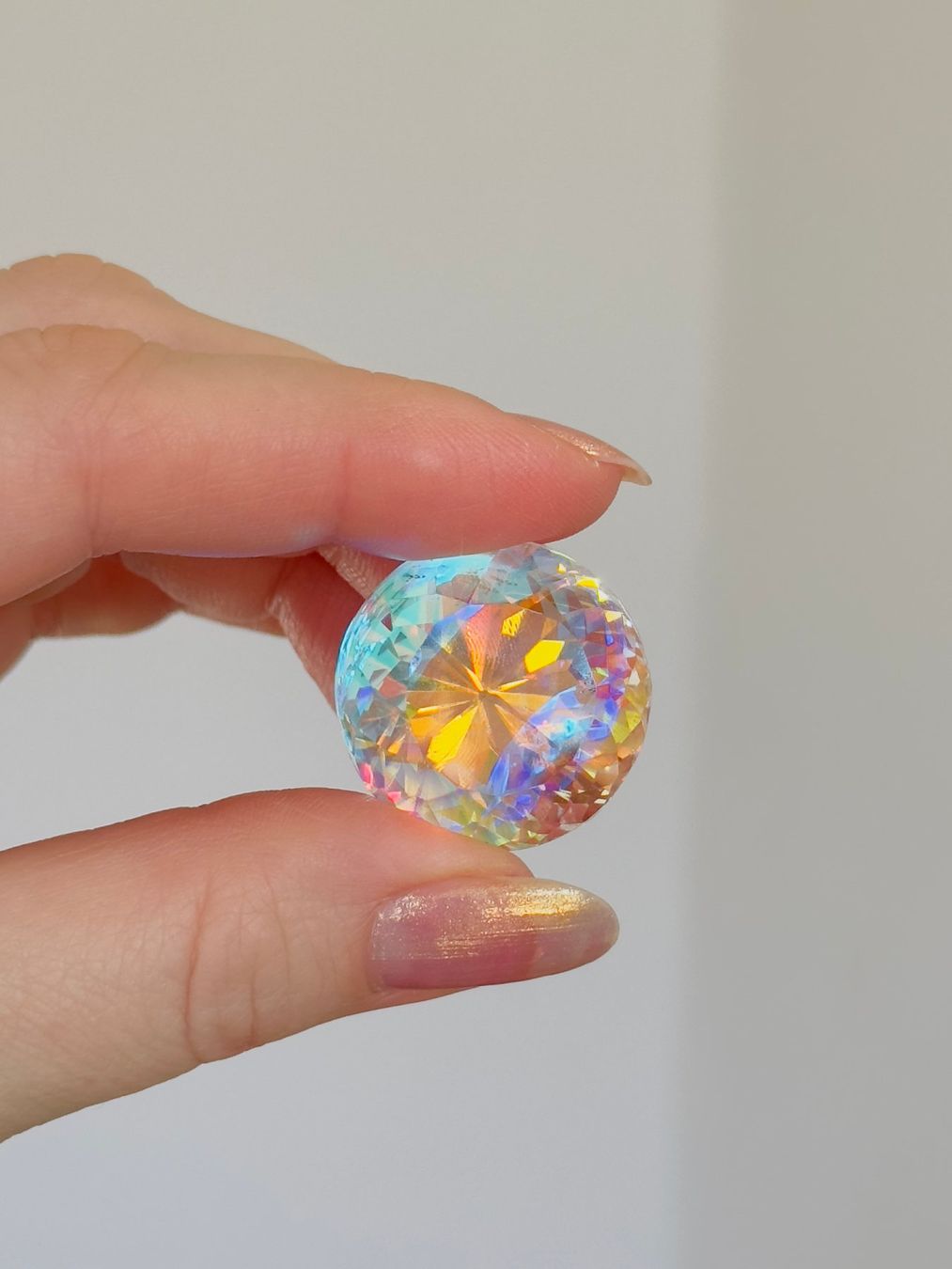 Pietre preziose: 68.80 Ct Mystic Round Cut Loose Gemstone – Nuovo e nell'imballaggio originale da Genève venduto da AWWA 1