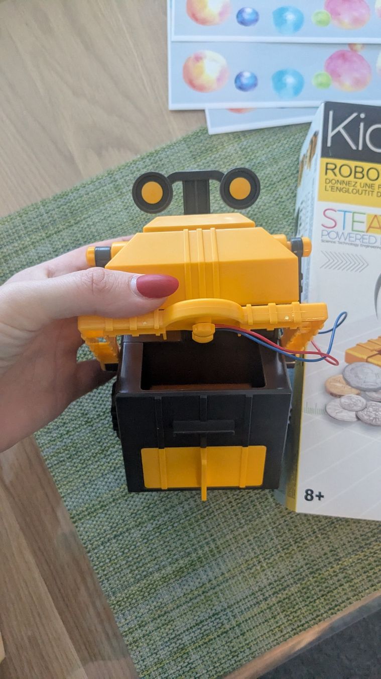 Giocattoli: KidzRobotix Roboter Spardose Spielzeug – Nuovo (secondo la descrizione) da Winkel venduto da AlinaAru 1