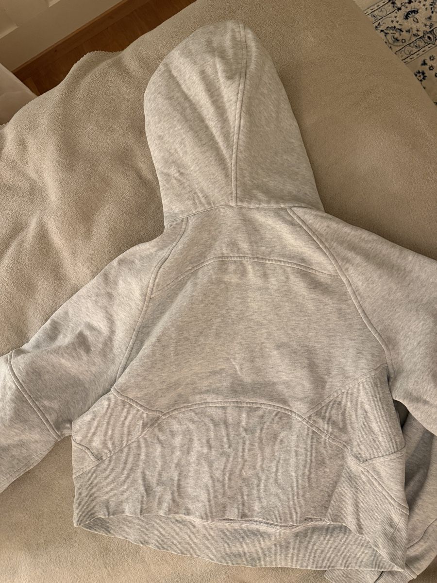 Lululemon Pullover & Sweatshirts: Pullover von Lululemon – Gebraucht aus Zürich von emm_9ydh 2