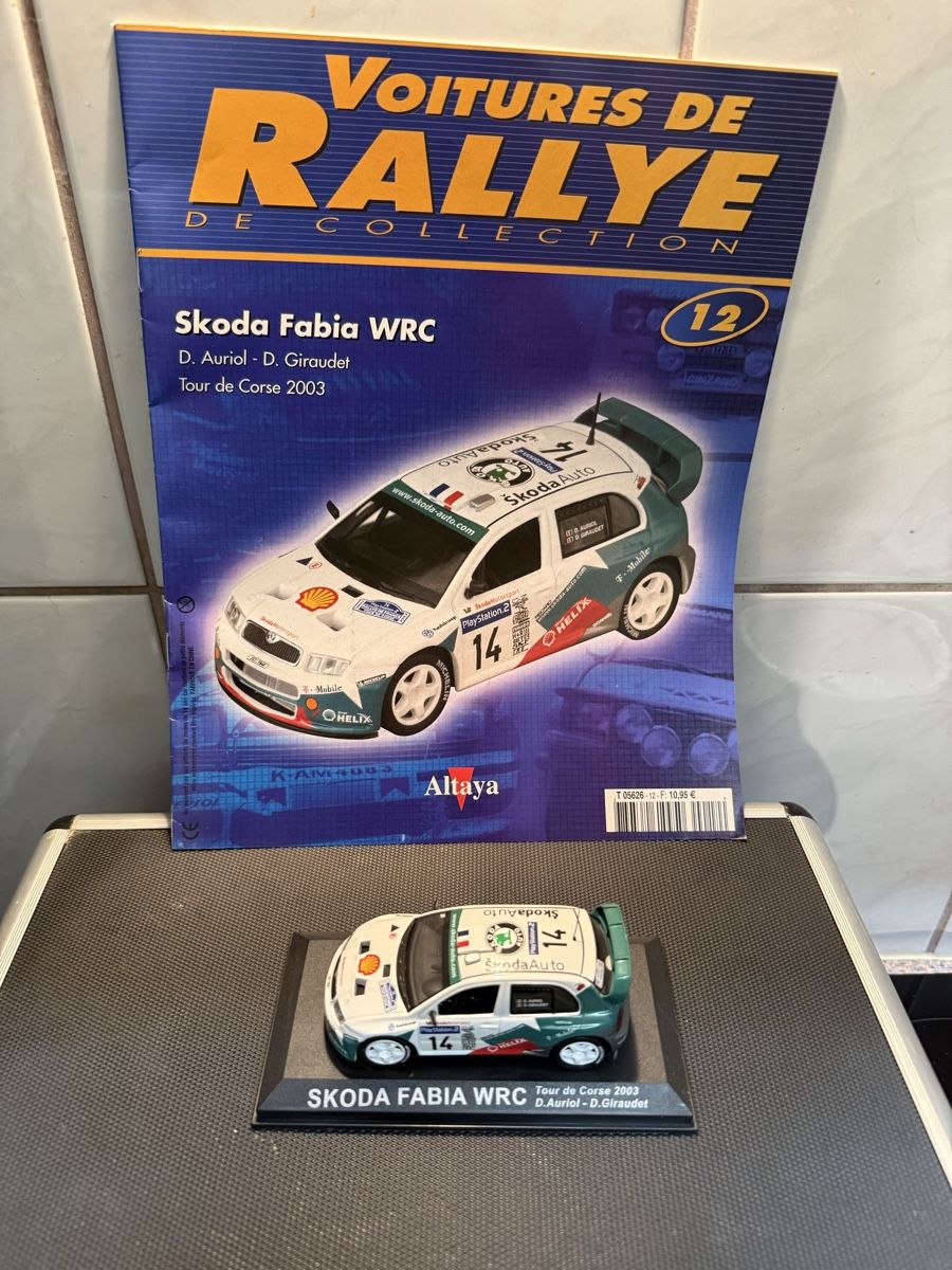Skoda Modellini d'auto: Skoda fabia WRC 2003.  1/43 – Usato da Versoix venduto da Jeannot57