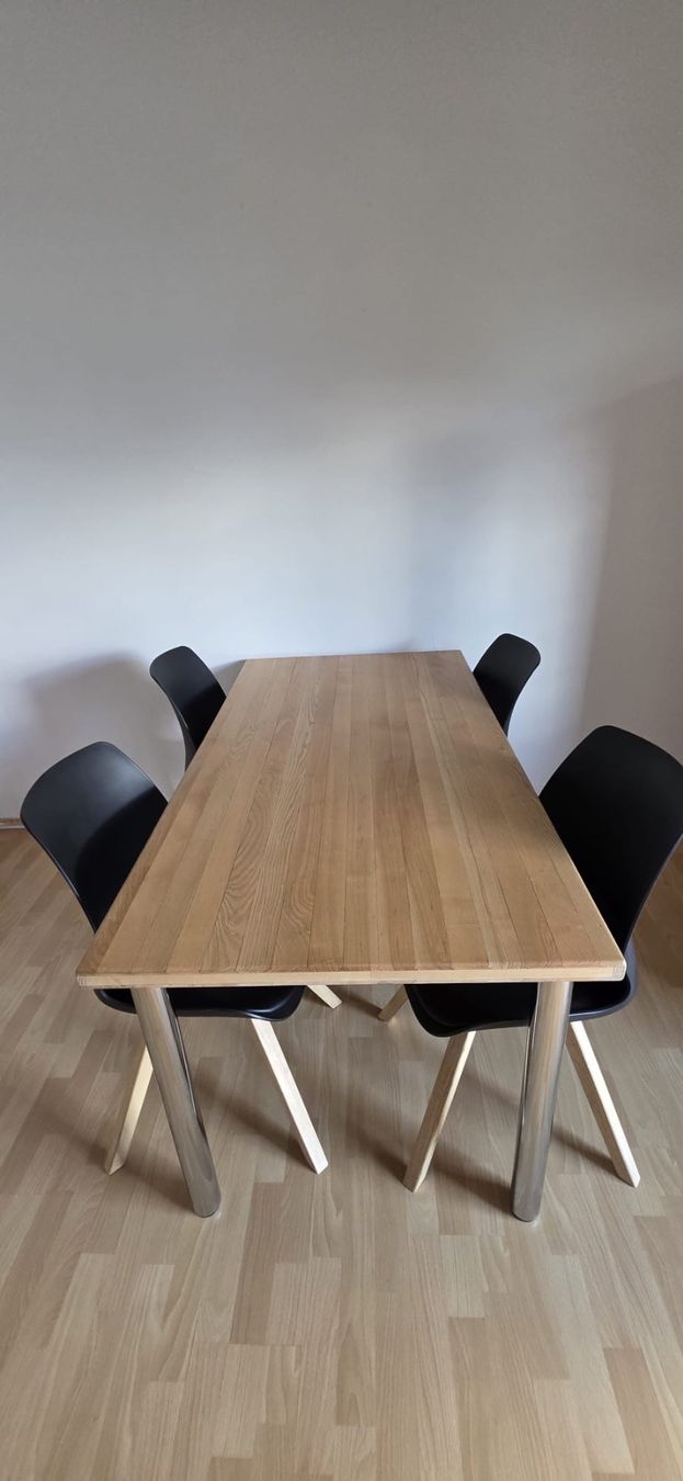 Tische: Esstisch / Schreibtisch 150 x 80 cm – Gebraucht aus Herrliberg von Balindi 1