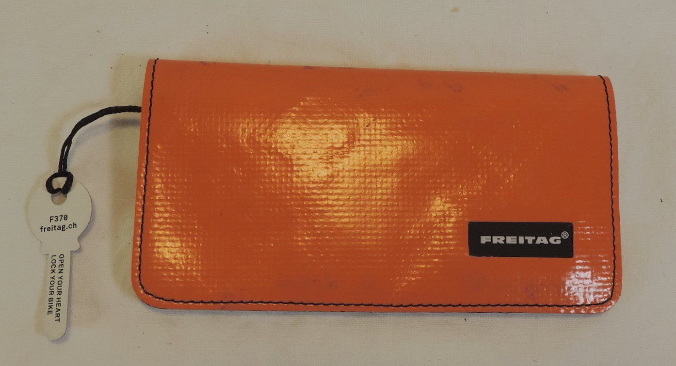 Freitag Covers & Schutzfolien: Freitag iphone Hülle F370 – Neu (gemäss Beschreibung) aus Duggingen von doogbua