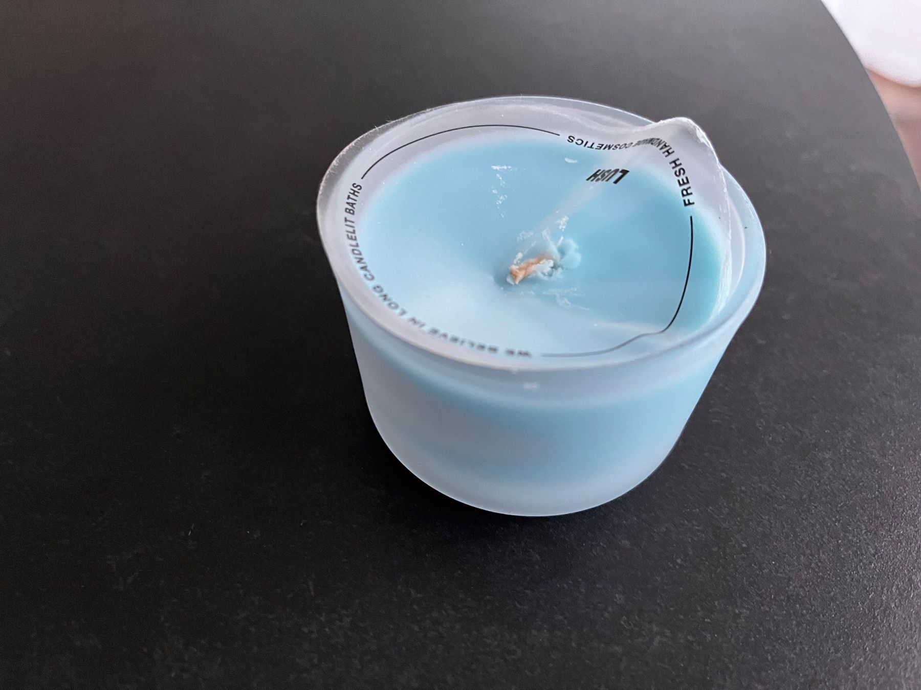 Candele: Lush Duftkerze Big Blue – Nuovo e nell'imballaggio originale da Wohlen AG venduto da kissne4 1