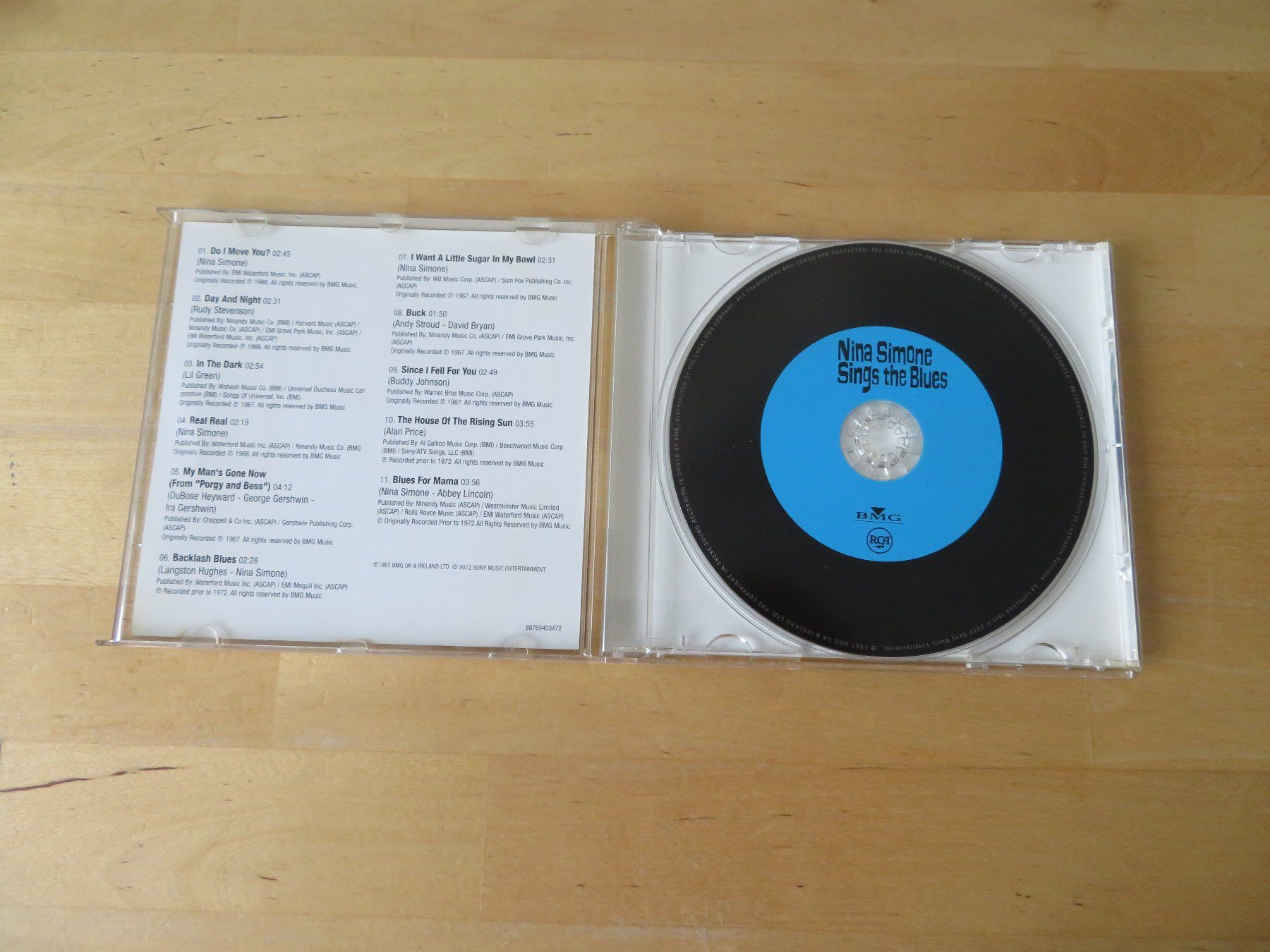 CDs: NINA SIMONE "Sings the Blues" – Gebraucht aus zürich von Goldimmund 1