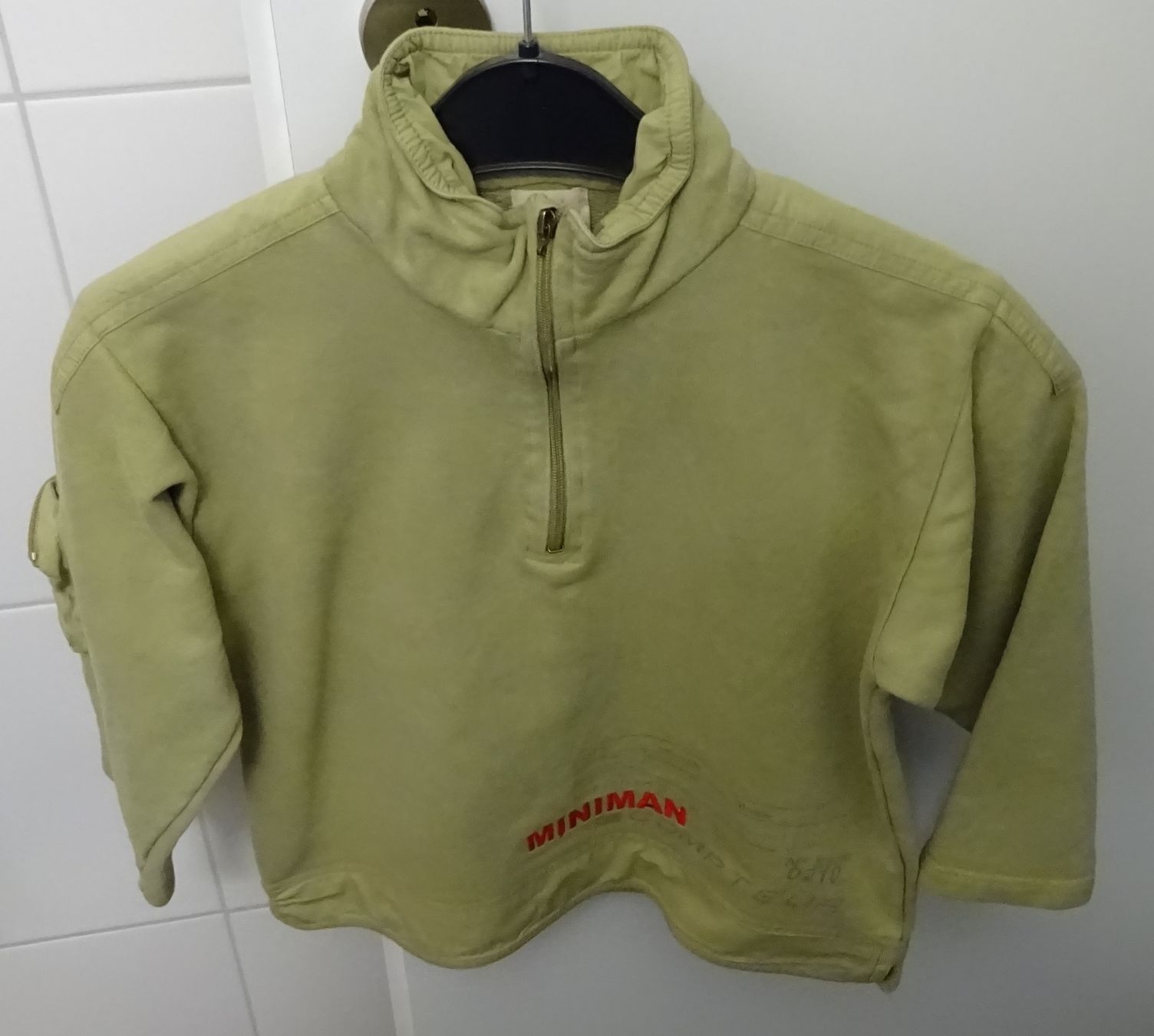 Maglioni & Felpe: Gr. 126 Sweat-Shirt von miniman – Usato da Wagenhausen venduto da M.Sieg