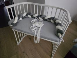 Babybay Beistellbett weiss mit Matratze und Zubehör