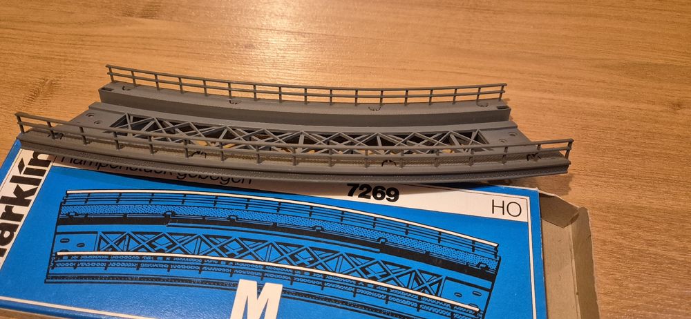 Märklin 7269 Rampenbrücke gebogen für K und M Gleis | Kaufen auf Ricardo