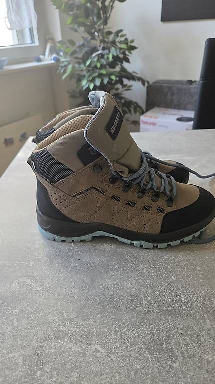 Chaussures hommes: Wanderschuhe, Trekkingschuhe – D'occasion à Frenkendorf par ann_cvc5 1