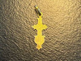Kreuz Kettenanhänger 750 Gold